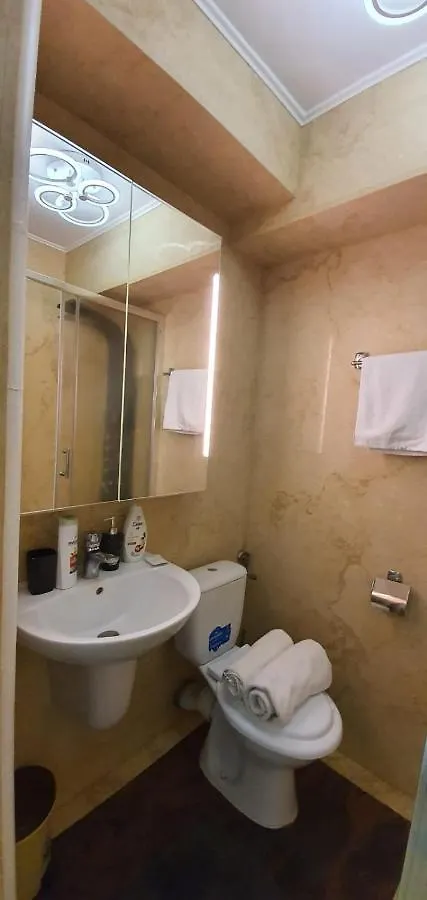 Apartment Grand Central Accomodation Doamnei2 Bucharest Romania