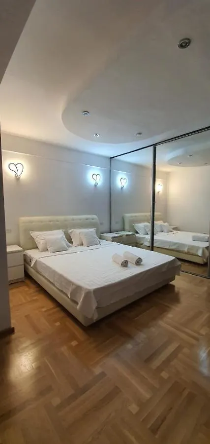 Grand Central Accomodation Doamnei2 Bucharest 0*,  Romania